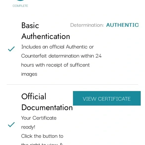 CHANEL Black Leather Shoulder Bag with Classic Design - Picture 6 of 17